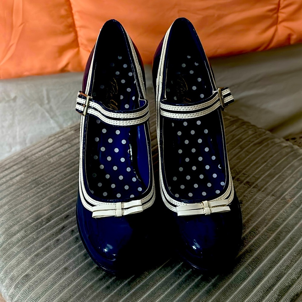 •New•Pin•Up•Mary•Jane•Heels•Size•9•